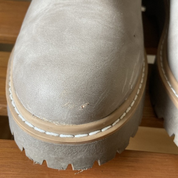 Dolce Vita lobera Chelsea boot - Picture 4 of 8